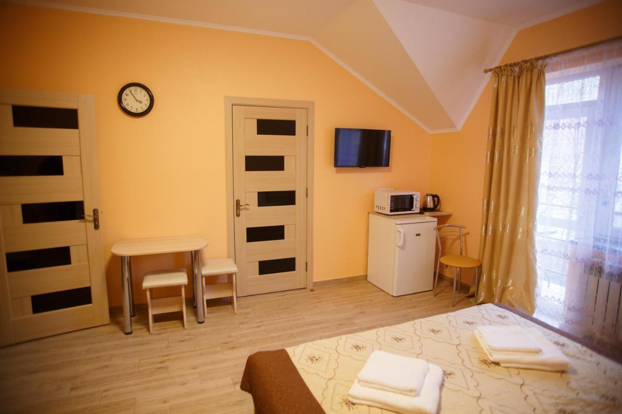Золота Поляна Apartment Екстериор снимка
