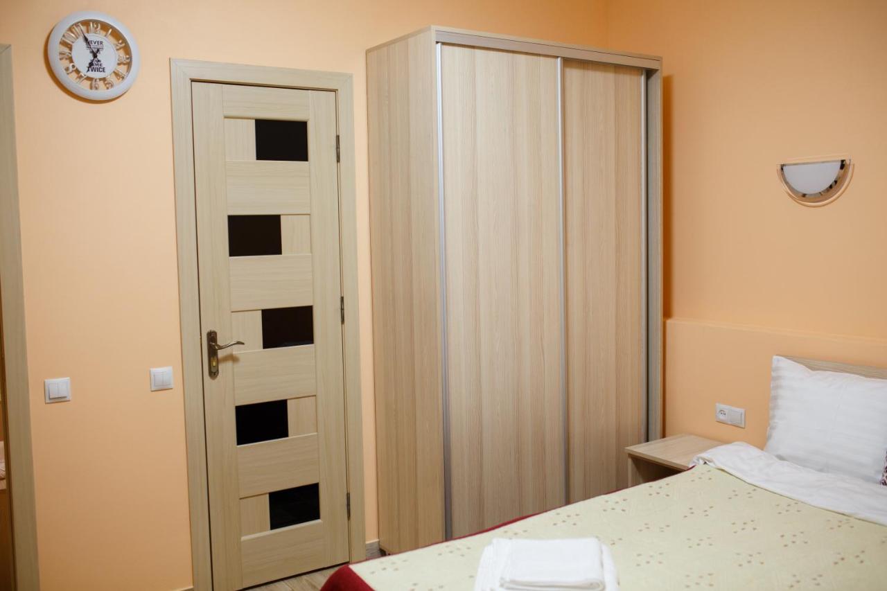Золота Поляна Apartment Екстериор снимка