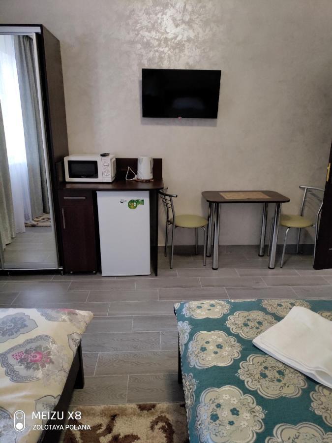 Золота Поляна Apartment Екстериор снимка