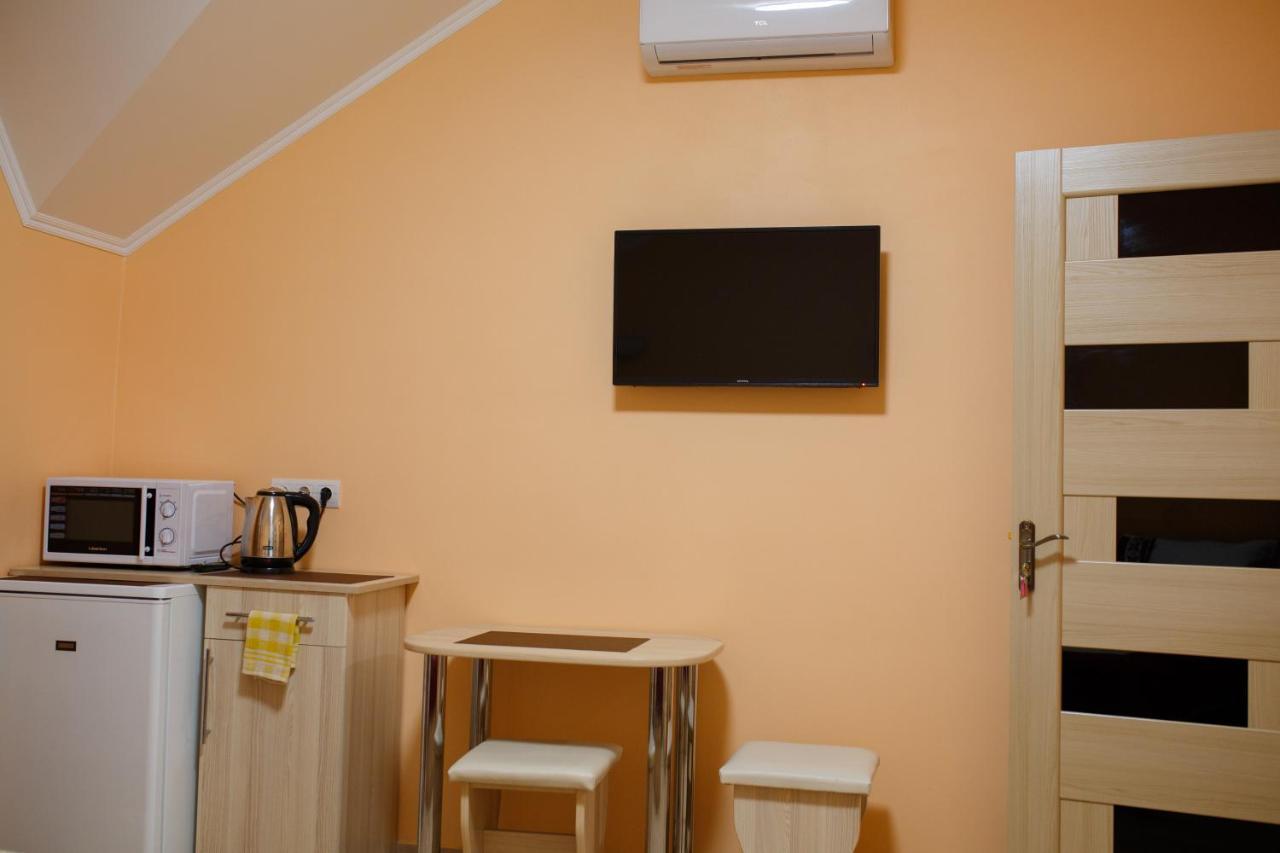 Золота Поляна Apartment Екстериор снимка
